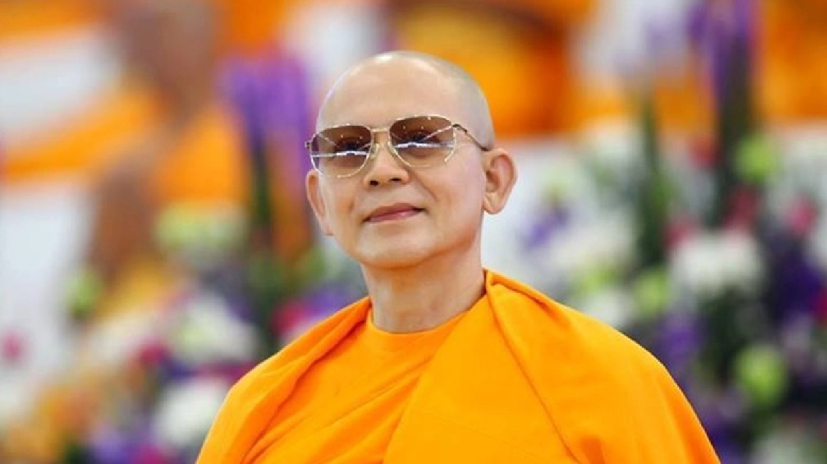 DSI ระบุ "ธัมมชโย"หมายจับ 2 ใบ พบตัวจับได้ทันที DSI ระบุ "ธัมมชโย"หมายจับ 2 ใบ พบตัวจับได้ทันที