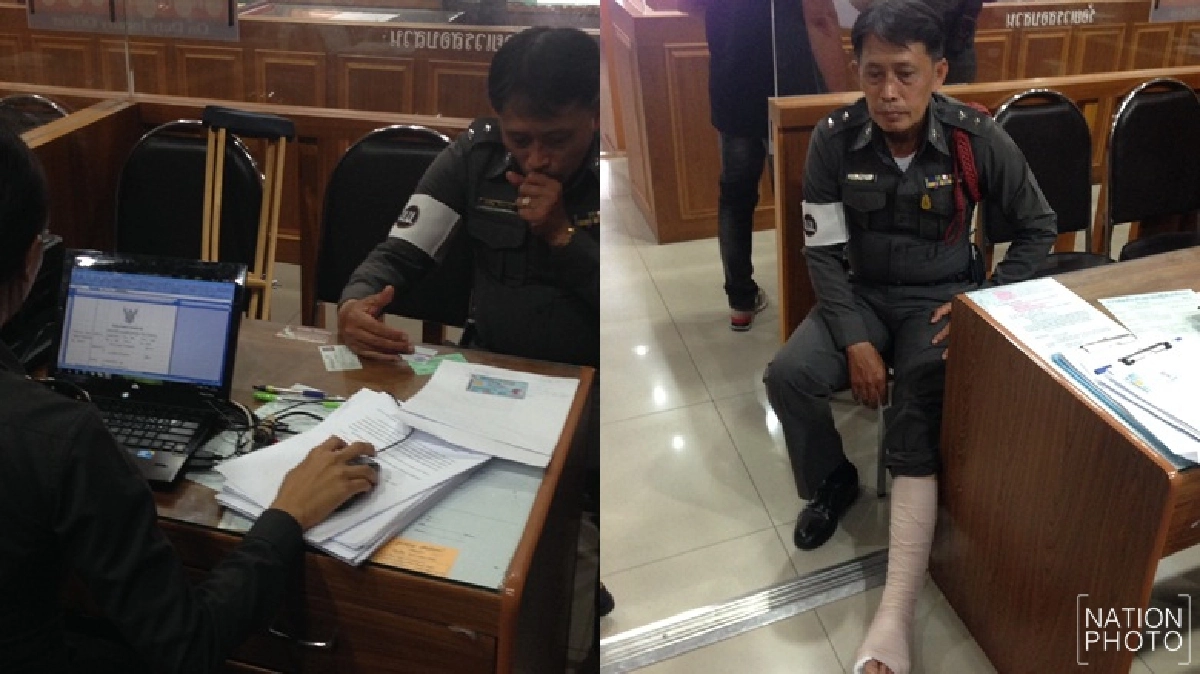 ตร.ถูกหญิงทำร้ายในป้อมเข้าแจ้งความหลังคลิปโผล่ ตร.ถูกหญิงทำร้ายในป้อมเข้าแจ้งความหลังคลิปโผล่