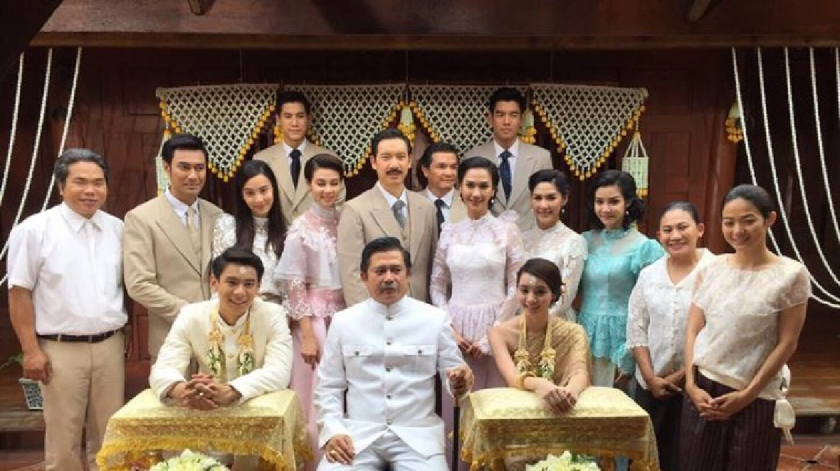 ละคร เลือดรักทระนง ขมิ้นกับปูน อาทิตย์ที่ 21 ส.ค. 59 ละคร เลือดรักทระนง ขมิ้นกับปูน อาทิตย์ที่ 21 ส.ค. 59