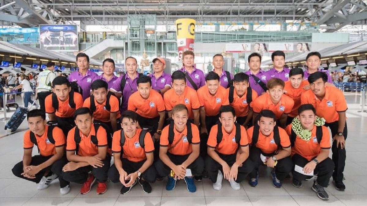 "ช้างศึก ยู19"เดินทัพสู่พม่า ลุยศึกบอลสี่เส้า "ช้างศึก ยู19"เดินทัพสู่พม่า ลุยศึกบอลสี่เส้า