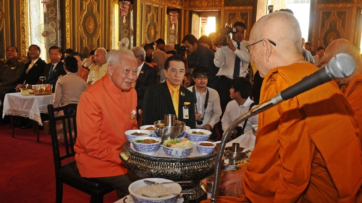โปรดเกล้าจัดบำเพ็ญกุศล 8 รอบนักษัตร “ป๋าเปรม” โปรดเกล้าจัดบำเพ็ญกุศล 8 รอบนักษัตร “ป๋าเปรม”