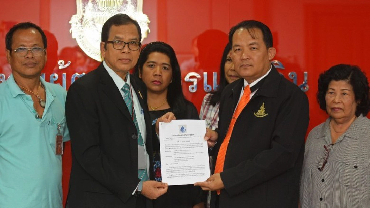 ร้องผู้ตรวจฯสอบรัฐปล่อยต่างชาติออกแบบตึกมหานคร 