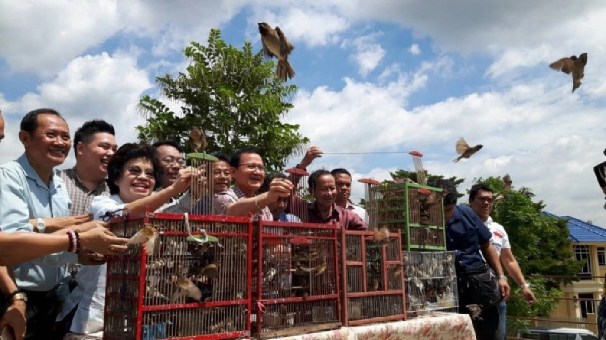 “ทักษิณ” สายตรงเบิร์ธเดย์ “สมชาย” 