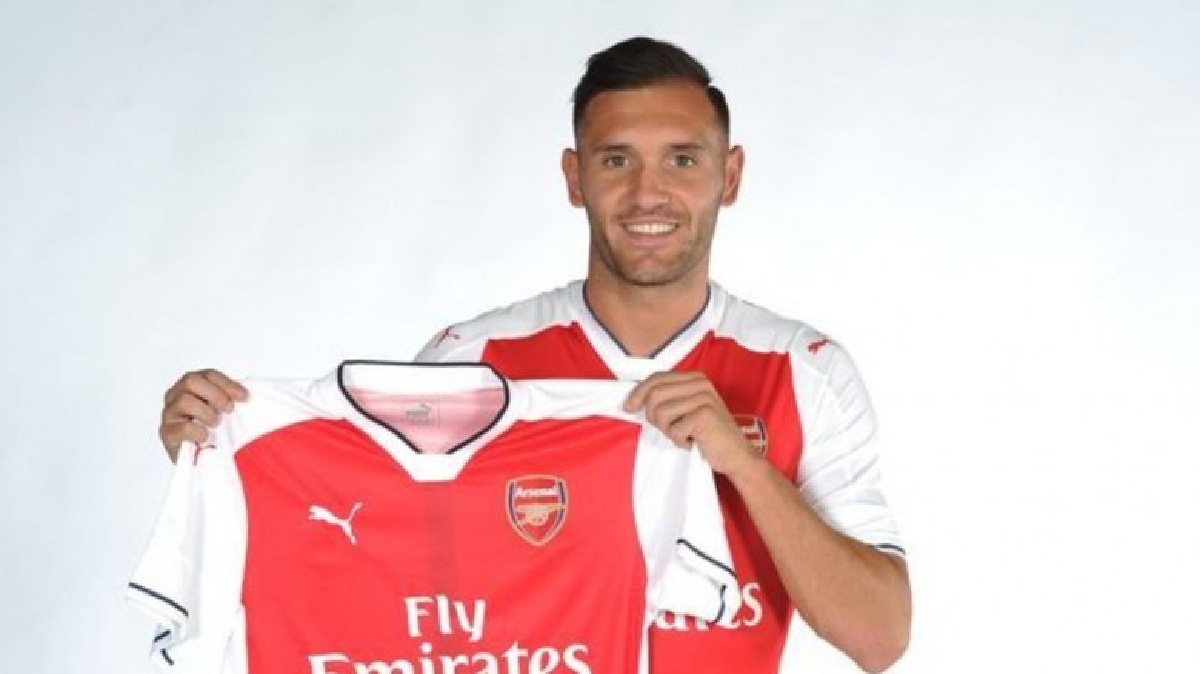 อาร์เซนอลเปิดตัวแข้งใหม่"ลูคัส เปเรซ"
