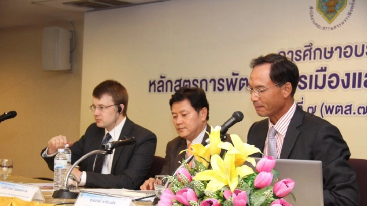 "เจษฎ์" ชี้ พรรคการเมืองเข้มแข็ง-อ่อนแออยู่ที่นโยบาย