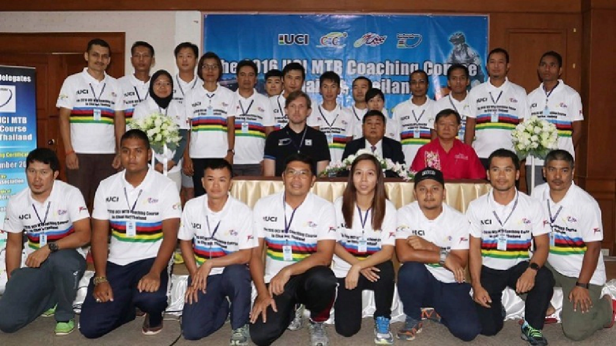 17 ชาติ ร่วมอบรมโค้ชเสือภูเขา