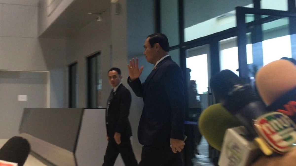 "นายกฯ"งดจ้อสื่อ ก่อนบินลัดฟ้าประชุมจี 20 แดนมังกร 