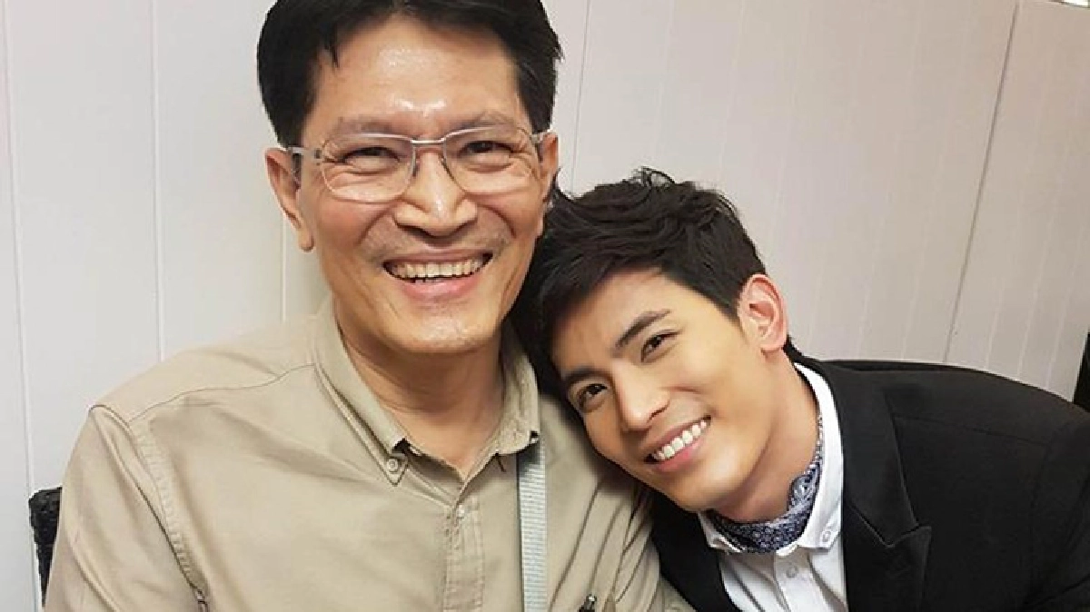 คมชัดลึกเม้าท์นอกจอ : จ.12ก.ย.59 คมชัดลึกเม้าท์นอกจอ : จ.12ก.ย.59