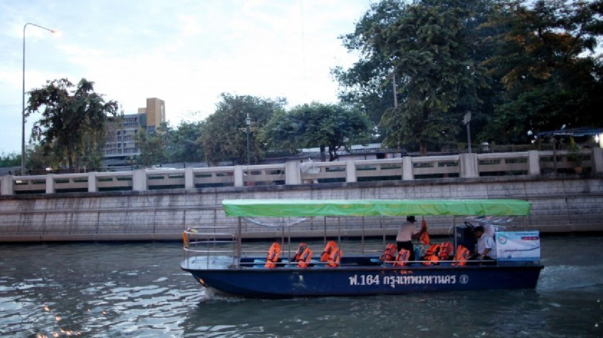 โฆษกรัฐบาลเผยคนนิยมใช้เรือคลองผดุงฯ โฆษกรัฐบาลเผยคนนิยมใช้เรือคลองผดุงฯ