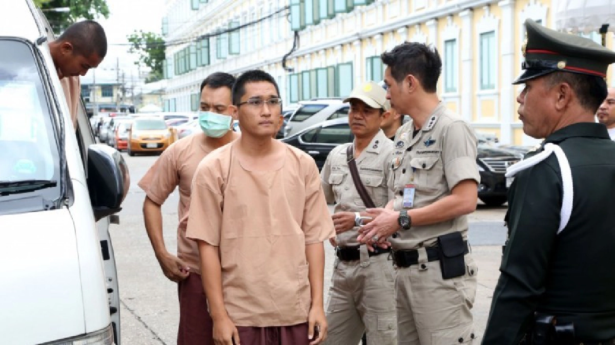 คดีศาลทหาร-พลเรือน ต่างกันอย่างไร คดีศาลทหาร-พลเรือน ต่างกันอย่างไร
