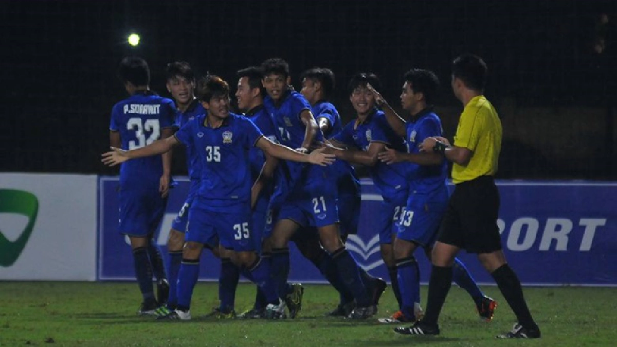 ยู 19 ยิง 3 ลูกรวดแซงชนะอินโดฯ 3-2 ยู 19 ยิง 3 ลูกรวดแซงชนะอินโดฯ 3-2