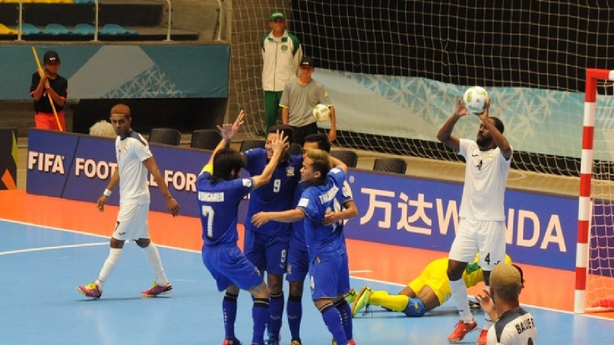 โค้ชแก้เกมอย่างไร ฟุตซอลไทยถึงพลิกแซงชนะคิวบาได้สำเร็จ โค้ชแก้เกมอย่างไร ฟุตซอลไทยถึงพลิกแซงชนะคิวบาได้สำเร็จ