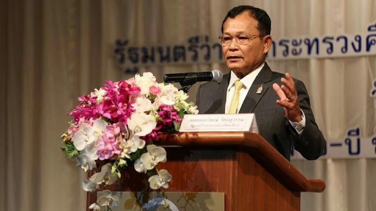 "ดาว์พงษ์" ไฟเขียวแยกกระทรวงอุดมศึกษาออกจาก ศธ.