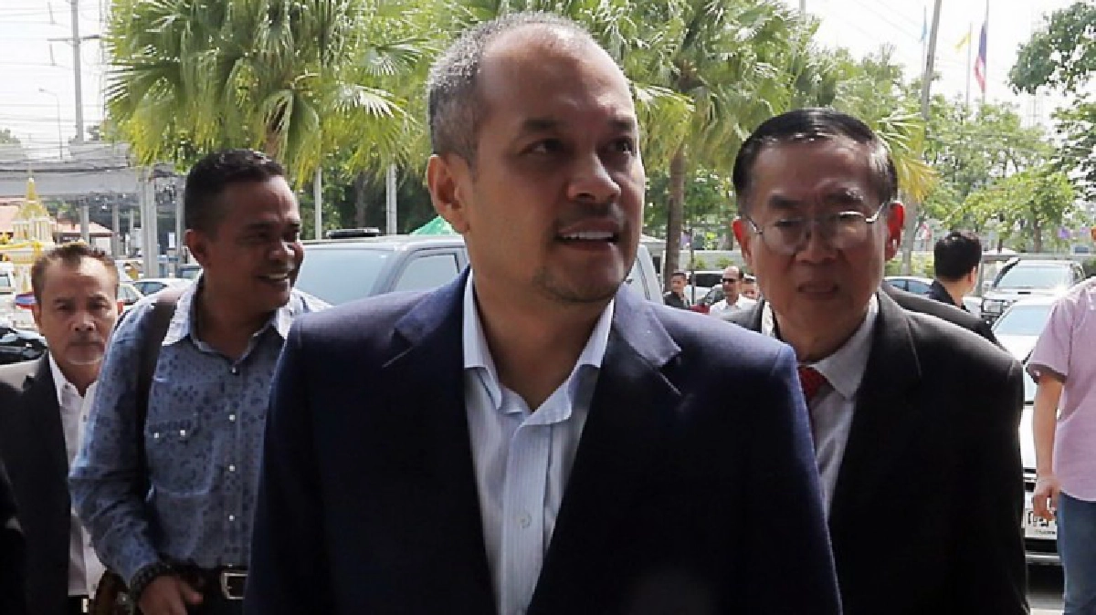 “ณัฐวุฒิ”ชี้ เอาผิด “ปู” เรื่องน้ำท่วมรังแกกันเกินไป