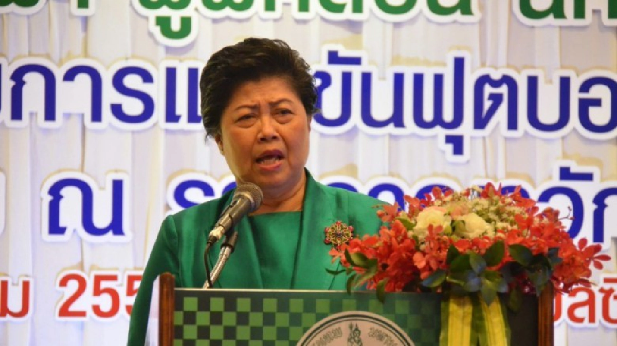 กทม.เร่งเคลียร์"สภาเสาชิงช้า" หลังยื้อลงนามร่างงบปี 60 กทม.เร่งเคลียร์"สภาเสาชิงช้า" หลังยื้อลงนามร่างงบปี 60