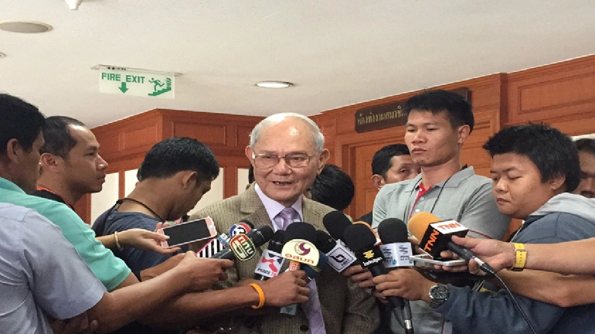 “มีชัย”ยินดีกกต.คิดสูตรเลือกกันเองส.ว.ได้