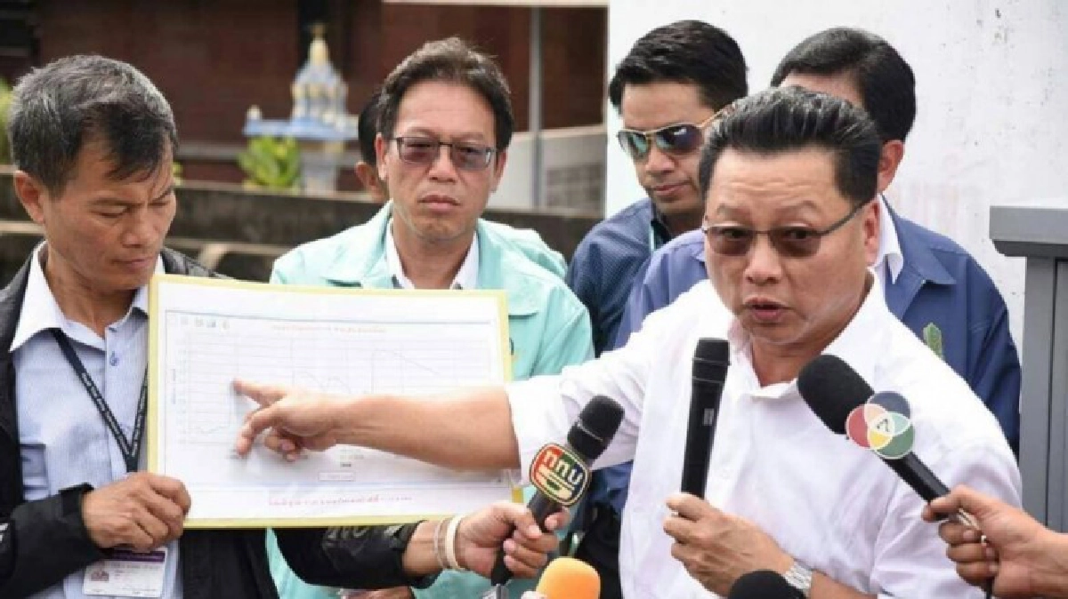 กทม. ประสานกรมชลฯ กู้น้ำท่วมเขตดอนเมือง กทม. ประสานกรมชลฯ กู้น้ำท่วมเขตดอนเมือง