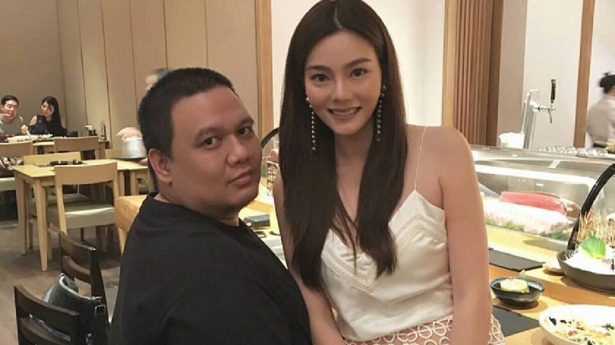 ‘ดิว-ไผ่ วันพอยท์’ ฉลองรัก 4 ปีหวานชื่น