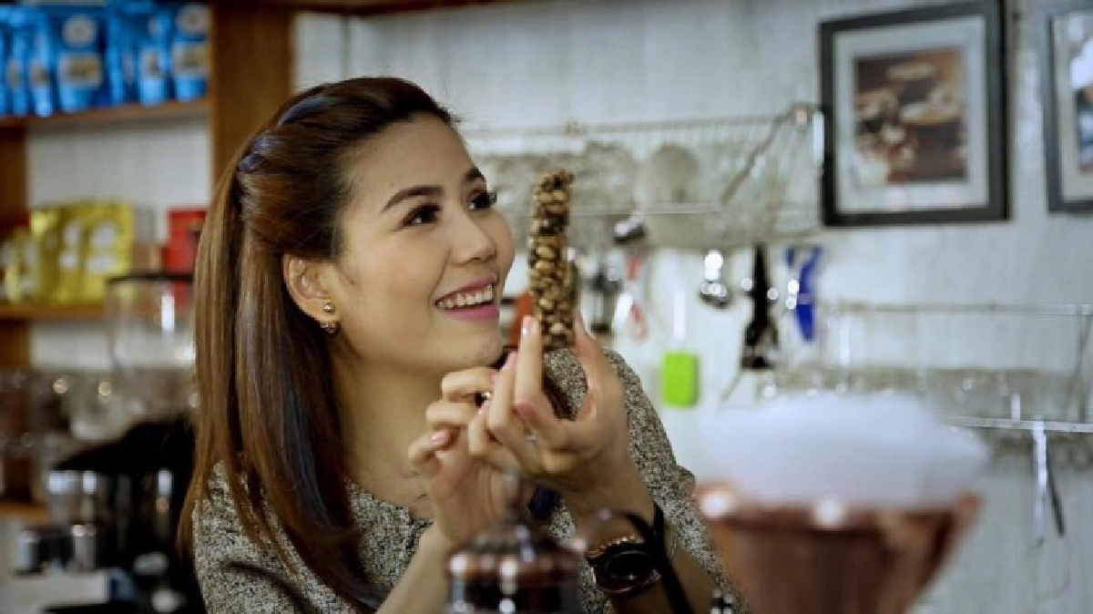 "ชลรัศมี"ยันไม่ได้ไปกับคณะ"ประวิตร" กห.ขอความเป็นธรรมสื่อ