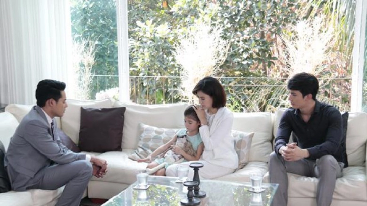 ไฮไลท์ ดวงใจพิสุทธิ์ ระบำไฟ เงาอโศก พฤหัสบดีที่ 13 ต.ค. 59