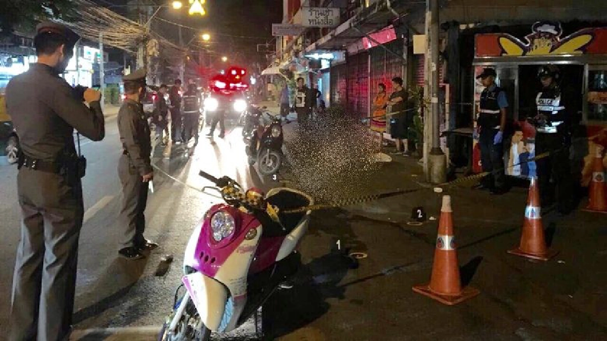 “โจ๋”เข่มนกันในผับนัดออกมาเคลียร์ยิงดับ1เจ็บ2 “โจ๋”เข่มนกันในผับนัดออกมาเคลียร์ยิงดับ1เจ็บ2