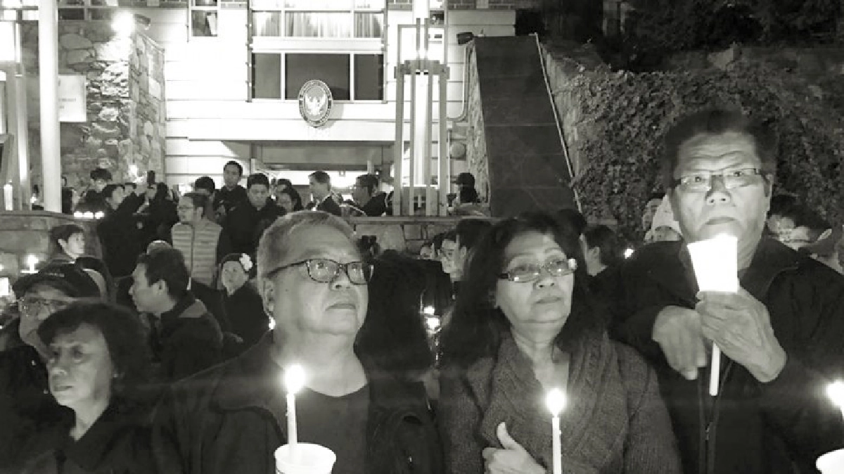 "คนไทยในต่างแดน" แสดงพลังรักพ่อหลวง "คนไทยในต่างแดน" แสดงพลังรักพ่อหลวง