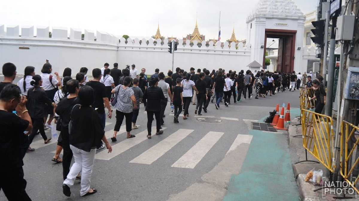 บก.จร. แนะเส้นทางเลี่ยงรอบพระบรมมหาราชวัง บก.จร. แนะเส้นทางเลี่ยงรอบพระบรมมหาราชวัง