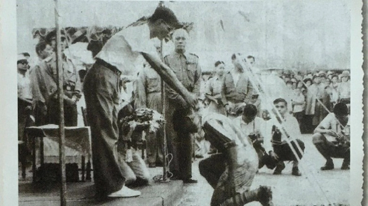 “พระมหากษัตริย์นักกีฬา พระราชาแห่งฟุตบอลสยาม” 