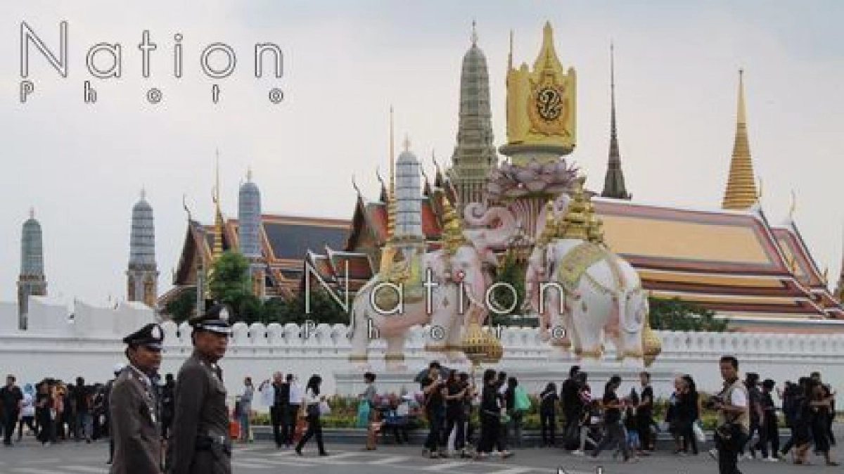 เปิดจุดบริการ-รถฟรีร่วมถวายอาลัย เปิดจุดบริการ-รถฟรีร่วมถวายอาลัย