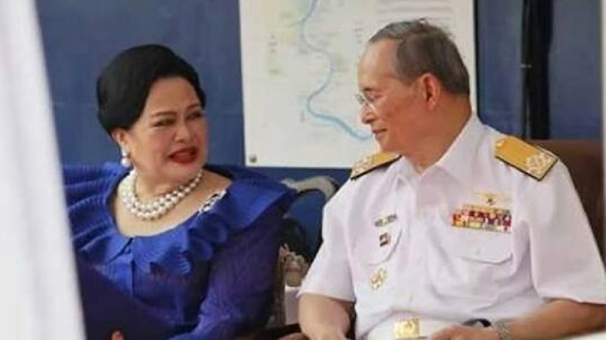 ความรักของพระองค์และสมเด็จ'เหมือนเคย' ความรักของพระองค์และสมเด็จ'เหมือนเคย'