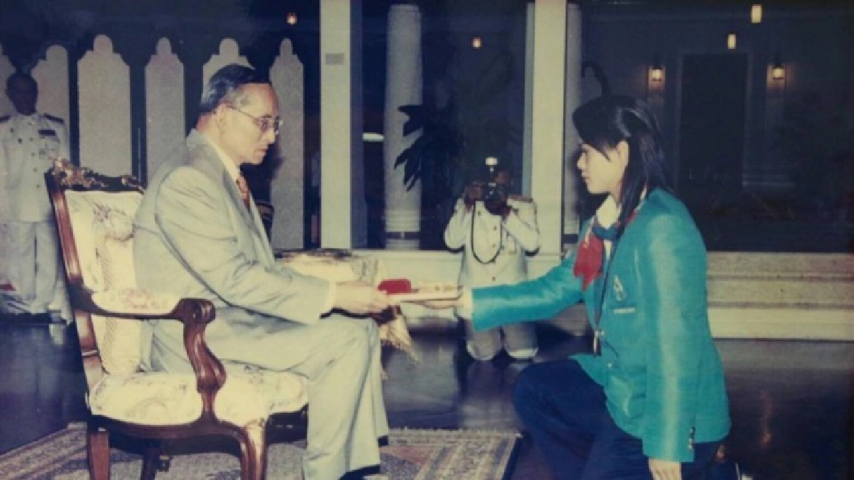 "ปวีณา ทองสุก"ยึดพระราชดำรัส “สร้างความสุข” "ปวีณา ทองสุก"ยึดพระราชดำรัส “สร้างความสุข”