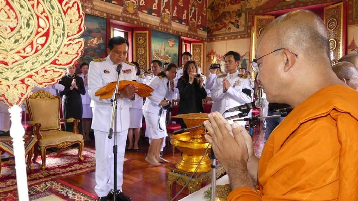 พระวัดชินวรารามรับผ้าพระกฐินพระราชทานผืนสุดท้ายในรัชกาลที่9 พระวัดชินวรารามรับผ้าพระกฐินพระราชทานผืนสุดท้ายในรัชกาลที่9