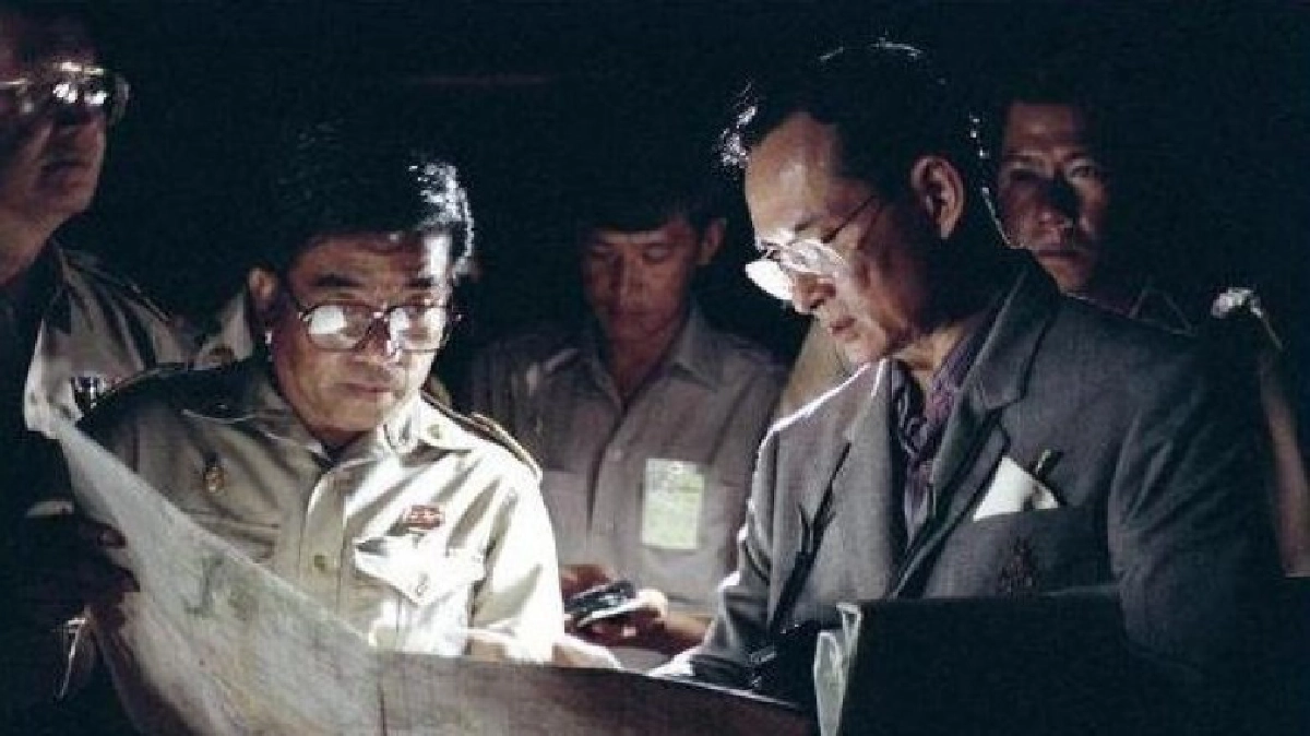 “พ่อ”... ปราชญ์แห่งสายน้ำ “พ่อ”... ปราชญ์แห่งสายน้ำ