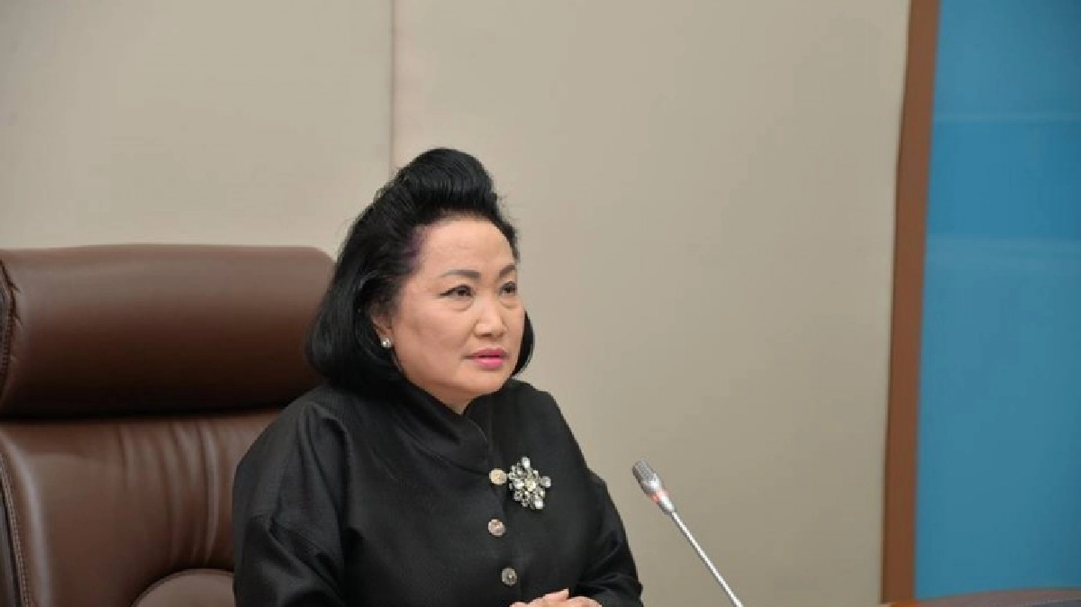 ก.แรงงาน อำนวยความสะดวกลูกจ้าง เข้าเฝ้าฯ กราบถวายบังคมพระบรม