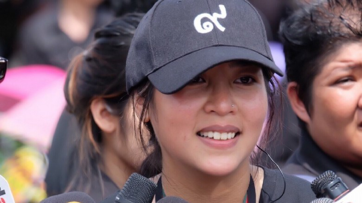 "คุณหญิงแมงมุม"เตรียมแถลงด่วนเรื่อง"เพลงสรรเสริญพระบารมี" "คุณหญิงแมงมุม"เตรียมแถลงด่วนเรื่อง"เพลงสรรเสริญพระบารมี"