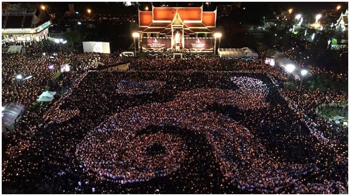 สพม.20 ร่วมบันทึกประวัติศาสตร์ แปรอักษรคำว่า “๙ อุดรธานี”