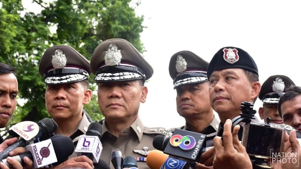 ผบ.ตร.ลงพื้นที่ดูความเรียบร้อยรอบพระบรมมหาราชวัง