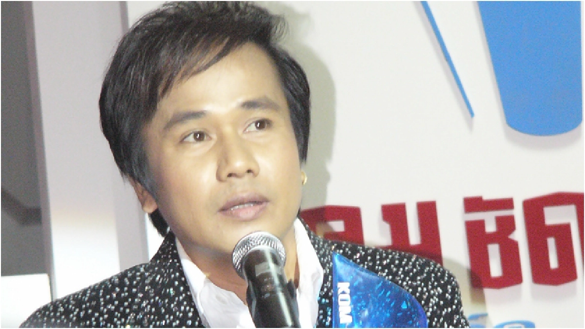 ‘สันติ ดวงสว่าง’ โคม่าไม่รู้สึกตัว-แม่เยี่ยมฟื้นลืมตามอง ‘สันติ ดวงสว่าง’ โคม่าไม่รู้สึกตัว-แม่เยี่ยมฟื้นลืมตามอง