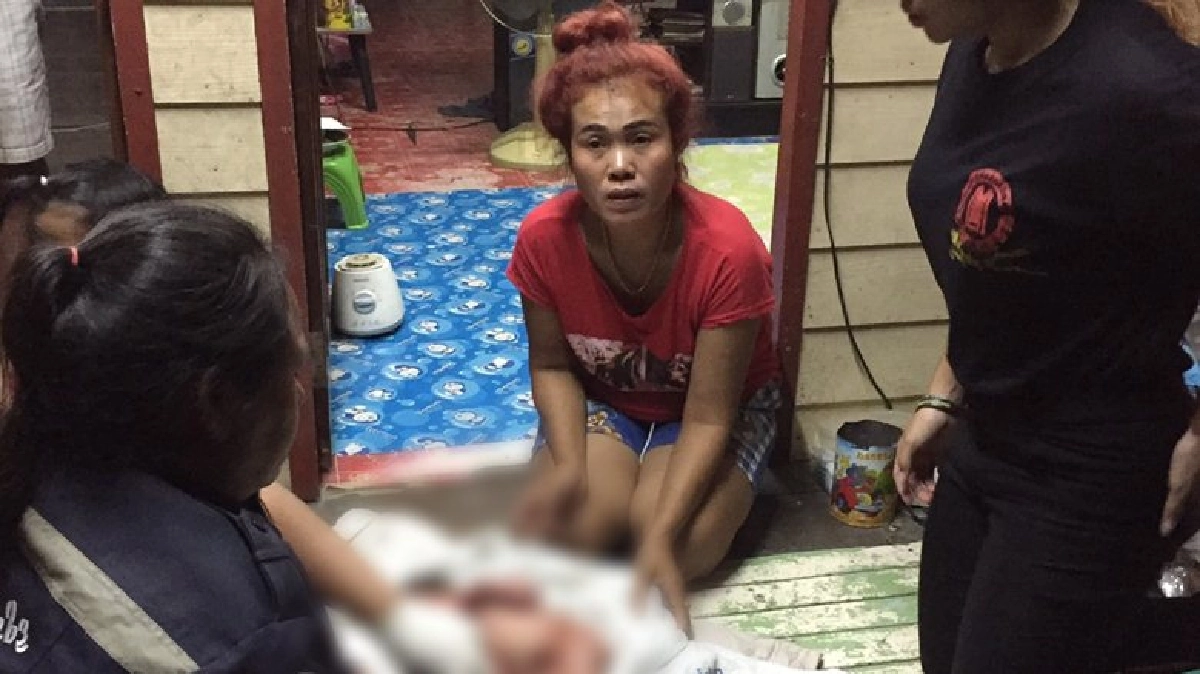พบ“ทารก”ถูกทิ้งหน้าบ้านย่านจตุจักร พบ“ทารก”ถูกทิ้งหน้าบ้านย่านจตุจักร