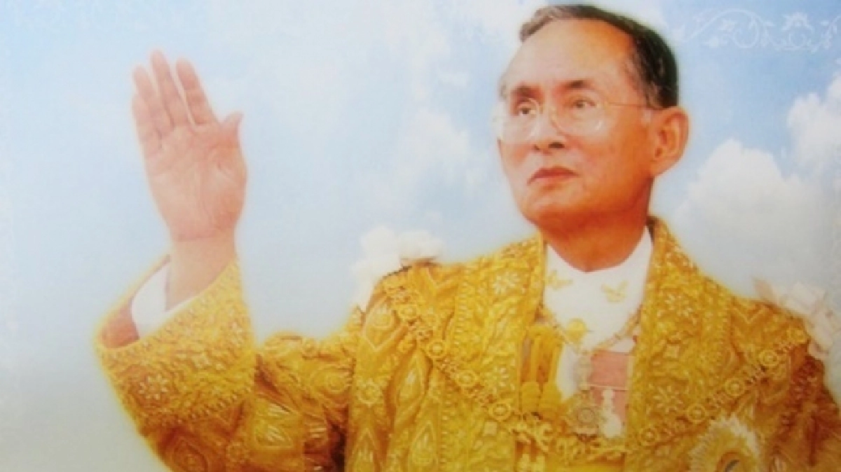 ทำบุญตักบาตรใหญ่1ปีถวาย"พ่อ" ทำบุญตักบาตรใหญ่1ปีถวาย"พ่อ"