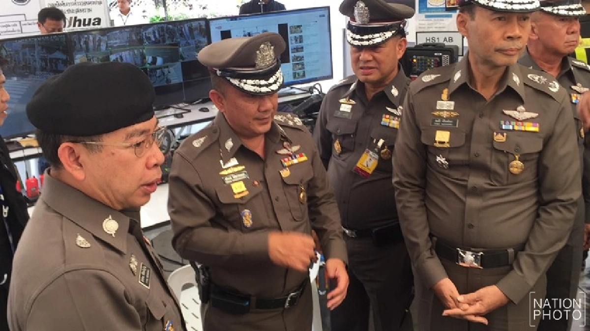 'ศรีวราห์'สั่งเพิ่ม ตม.จุดคัดกรองสนามหลวงรับต่างชาติ 'ศรีวราห์'สั่งเพิ่ม ตม.จุดคัดกรองสนามหลวงรับต่างชาติ