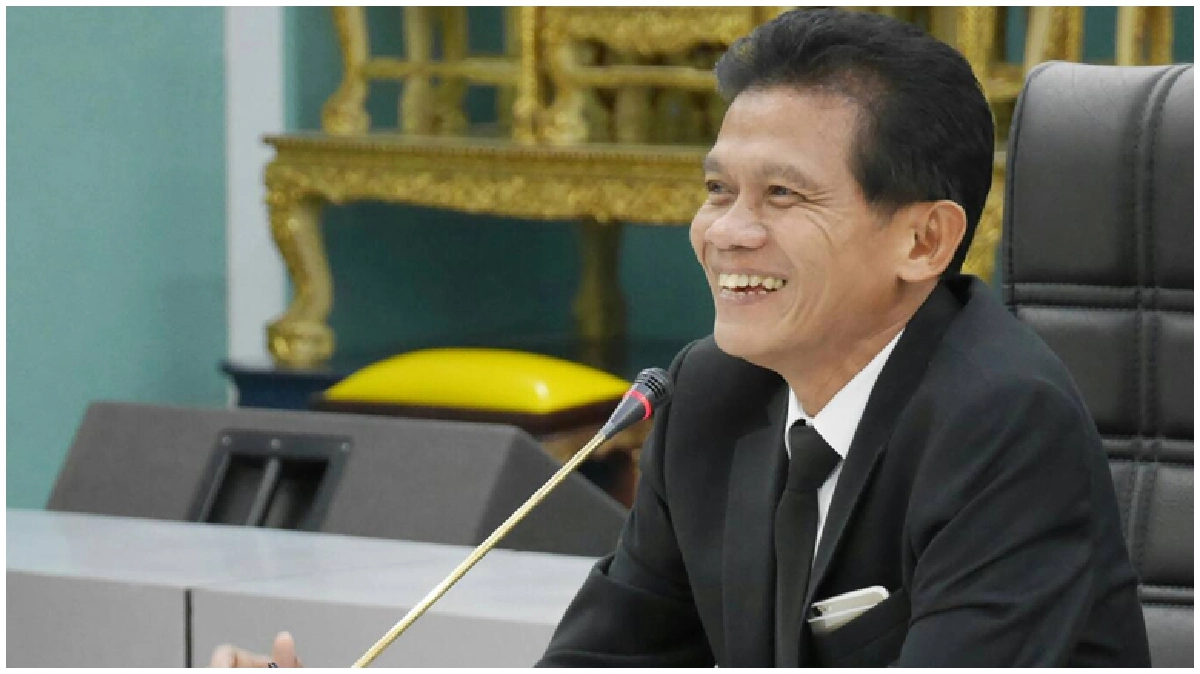 ก.แรงงาน ยึดหลัก“พอเพียง”ตามพ่อหลวง ขจัดทุจริต ก.แรงงาน ยึดหลัก“พอเพียง”ตามพ่อหลวง ขจัดทุจริต
