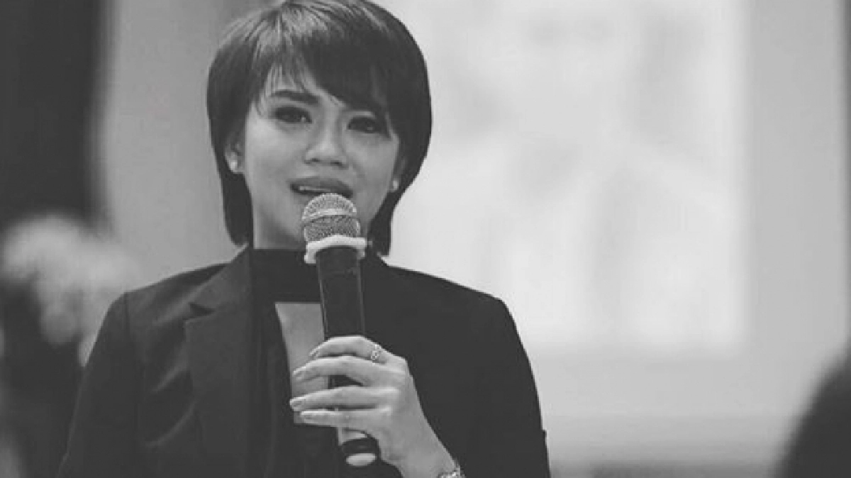 "เบส" งานเข้าไม่เลิกห้างดังหัวหินยกเลิกงาน-คนดังยังรุมจวก.