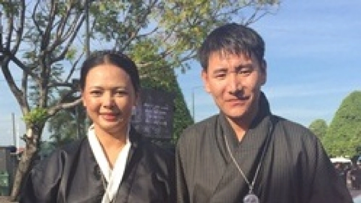 ต่างชาติร่วมถวายสักการะพระบรมศพ ต่างชาติร่วมถวายสักการะพระบรมศพ