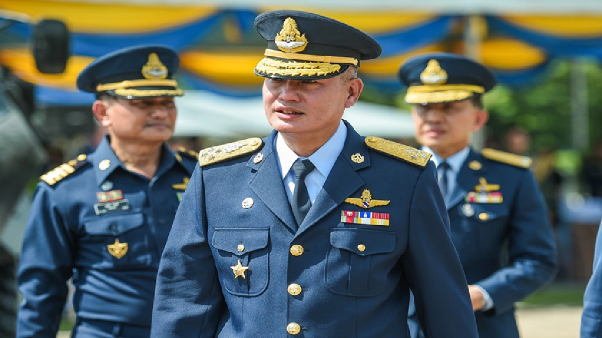 "ผบ.ทอ."ปิดปากประชุมด่วน"สนช."