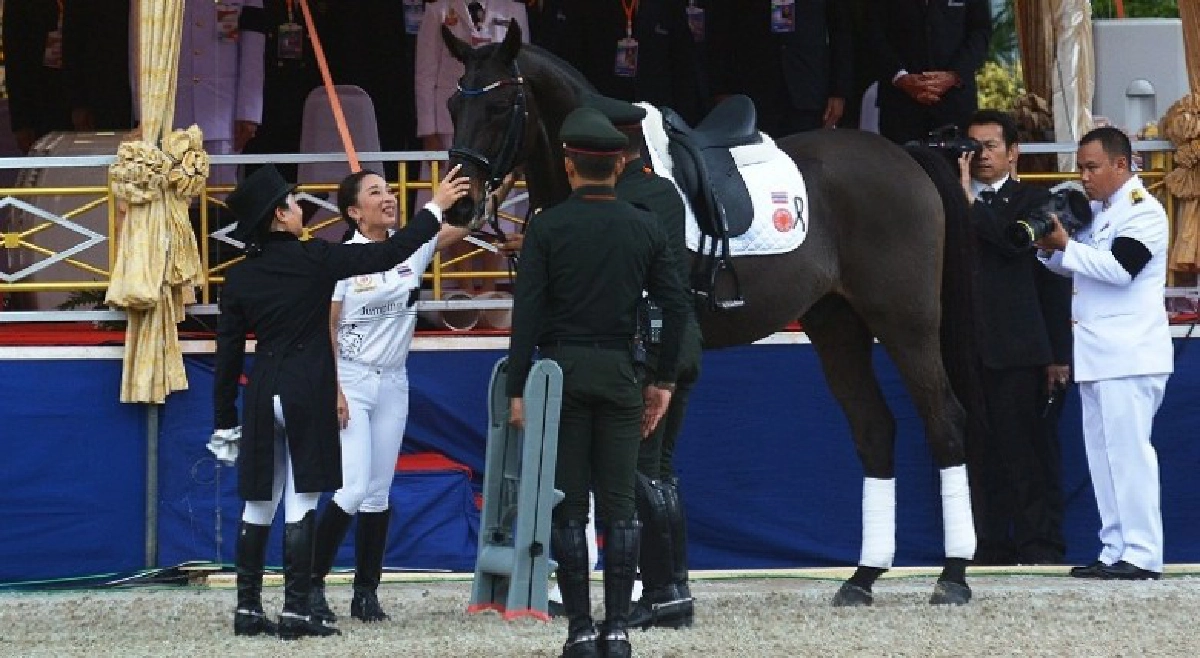 พระองค์ภาฯ เสด็จเปิดขี่ม้า ปริ๊นเซส คัพ