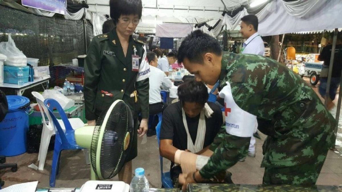 แนะผู้เดินทางมากราบพระบรมศพคนเดียว พกติดตัวข้อมูลแพ้ยา-โรค แนะผู้เดินทางมากราบพระบรมศพคนเดียว พกติดตัวข้อมูลแพ้ยา-โรค