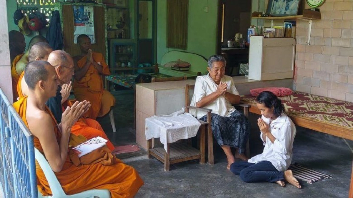 ใต้ร่มพุทธธรรม สามัคคี พี่น้องไทย 