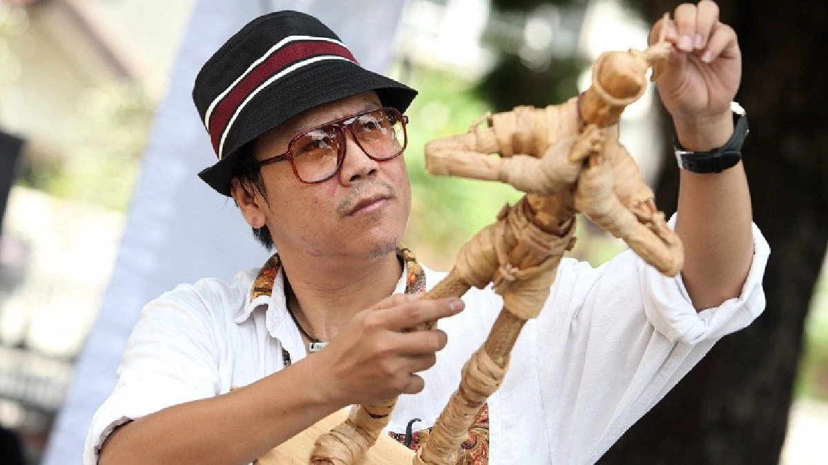 Eco Action Arts โมเดลผักตบชวา ประตูบานใหม่ของงานศิลปะไทย