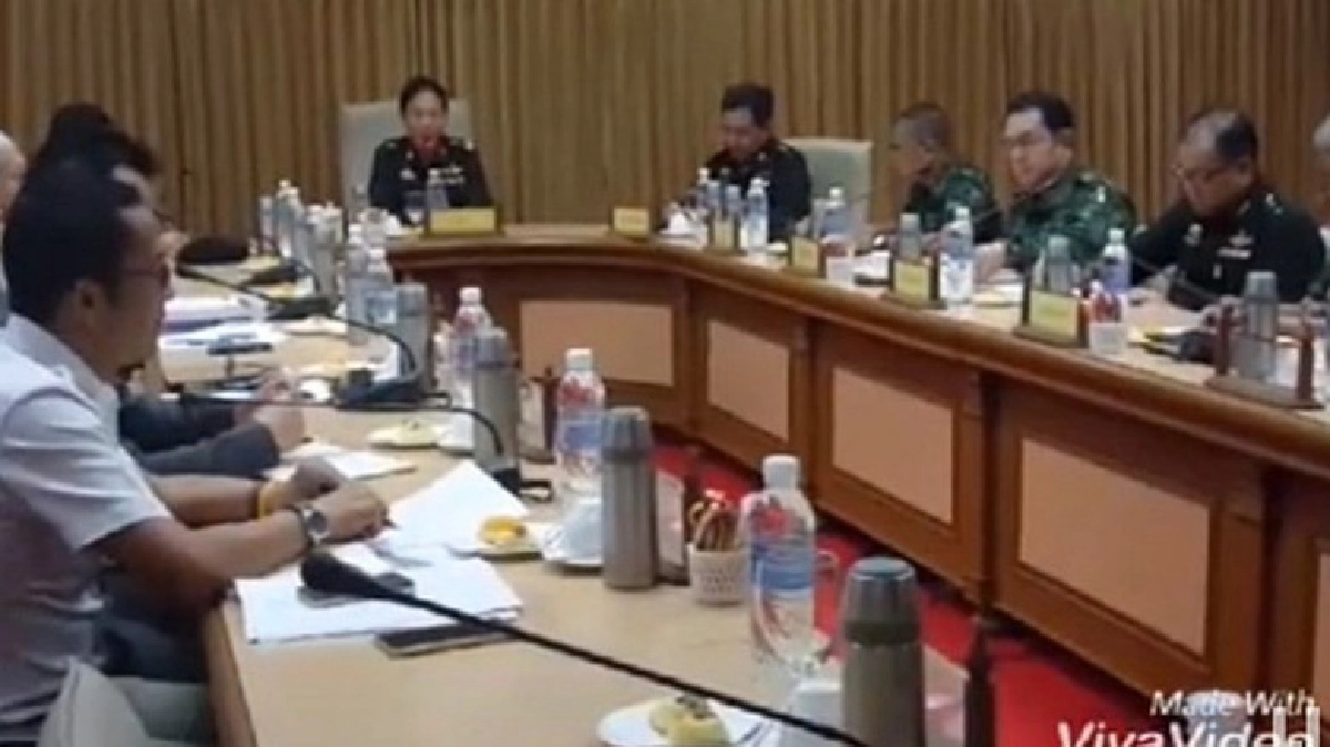 แม่ทัพภาคที่4สั่งเตรียมพร้อมกำลังพล-อุปกรณ์ช่วยน้ำท่วม